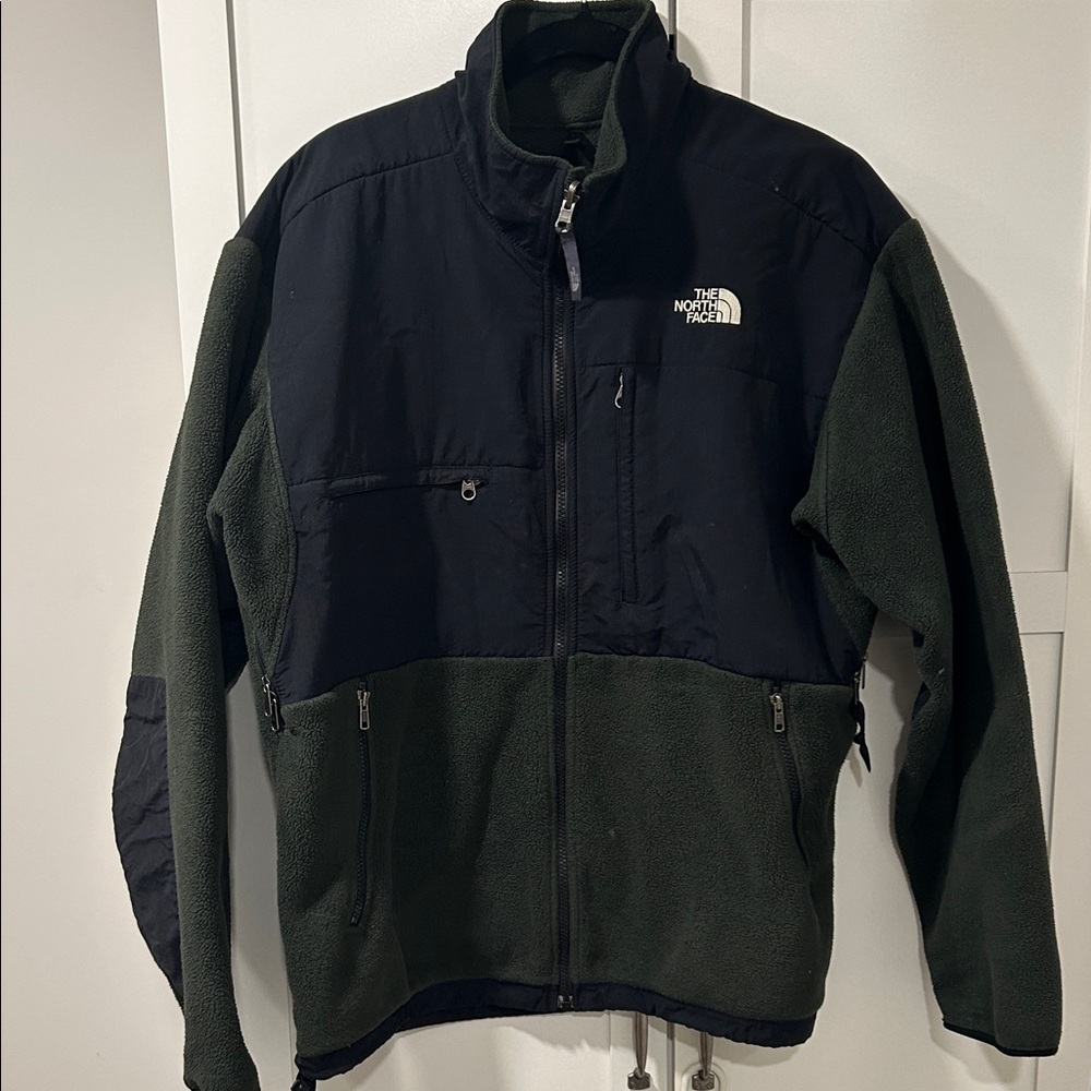 The North Face Men's Dual-Tone Performance Jacket